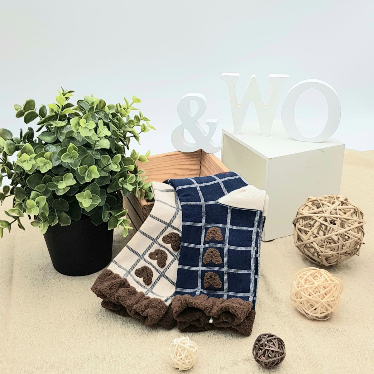 【WOWOW現貨新品】正韓毛茸茸熊熊中筒襪